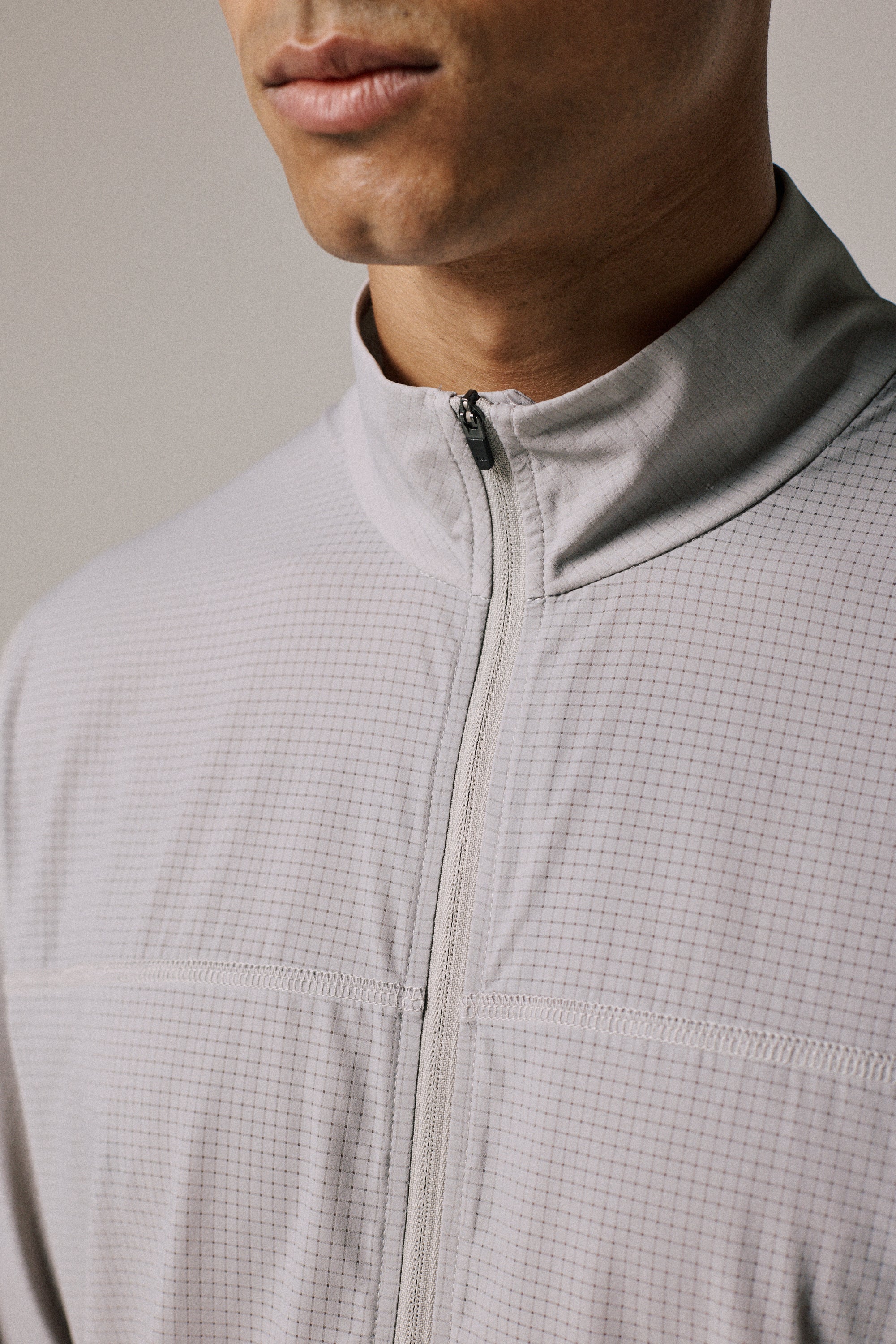 LIGHTWEIGHT RIPSTOCK JACKET