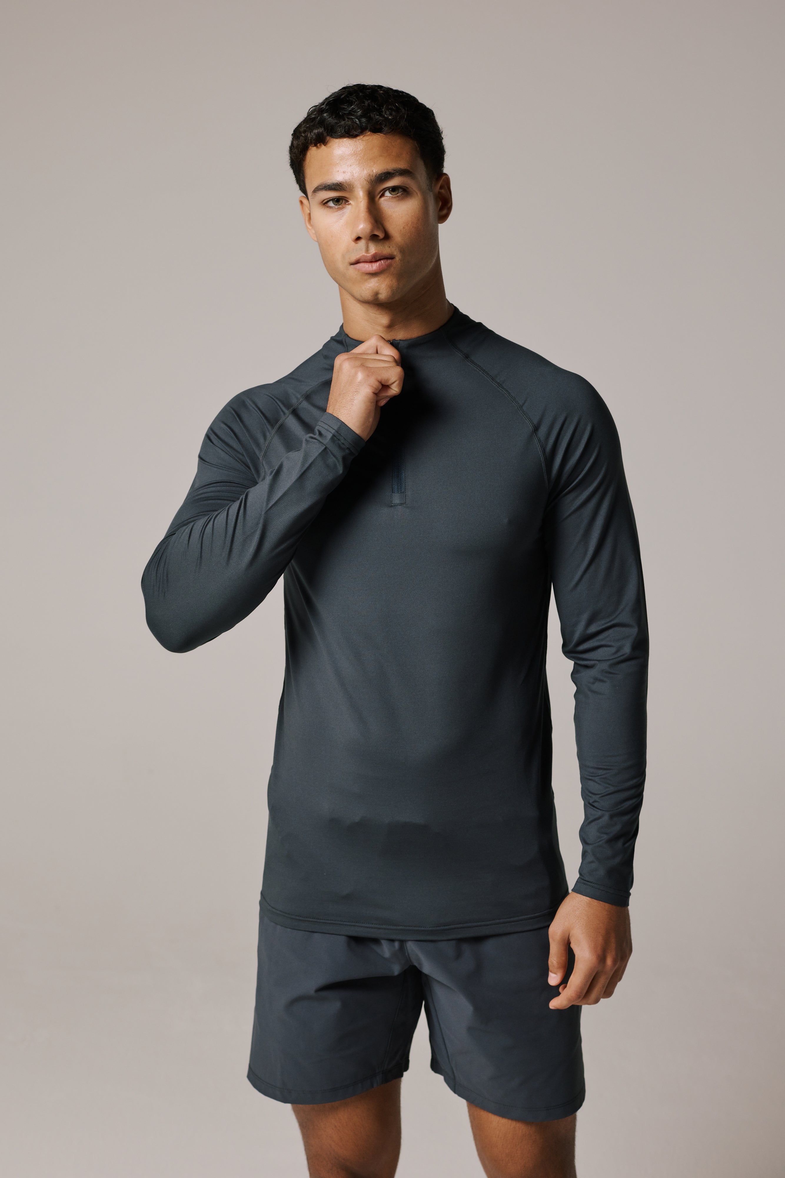 CORE QUARTER ZIP TOP