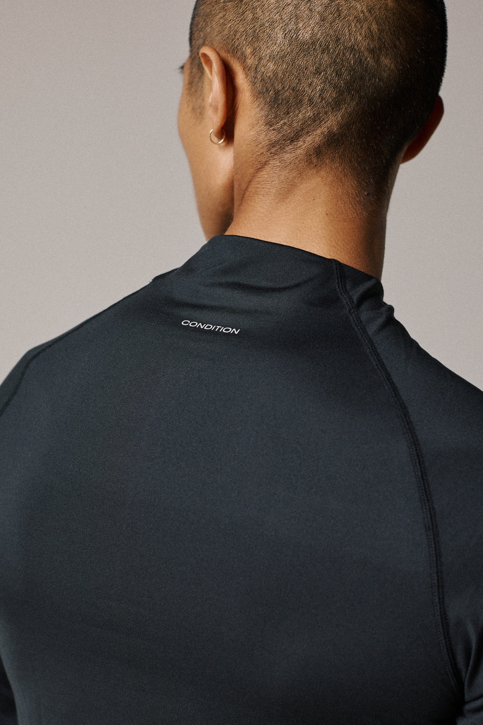 CORE QUARTER ZIP TOP