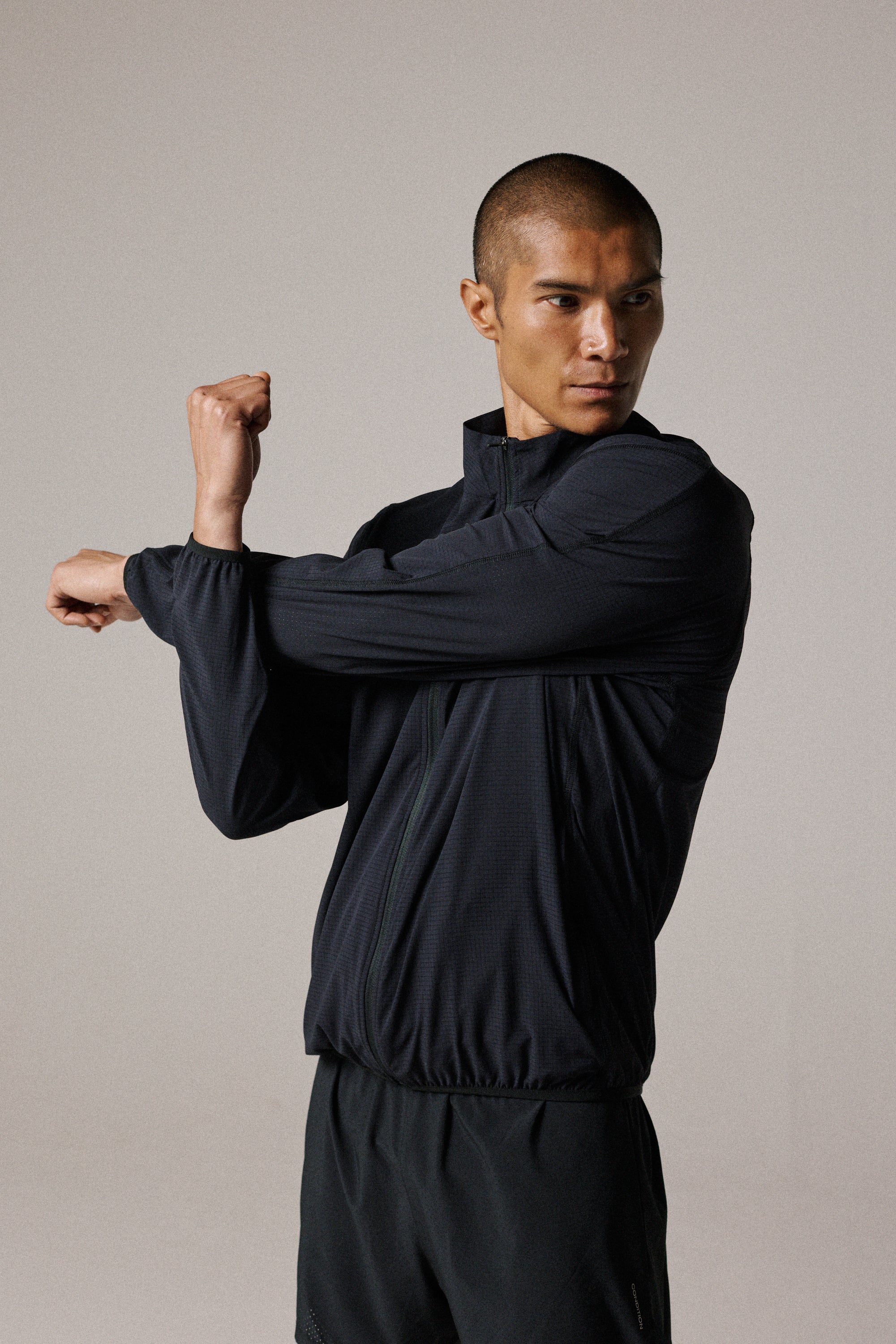 LIGHTWEIGHT RIPSTOCK JACKET