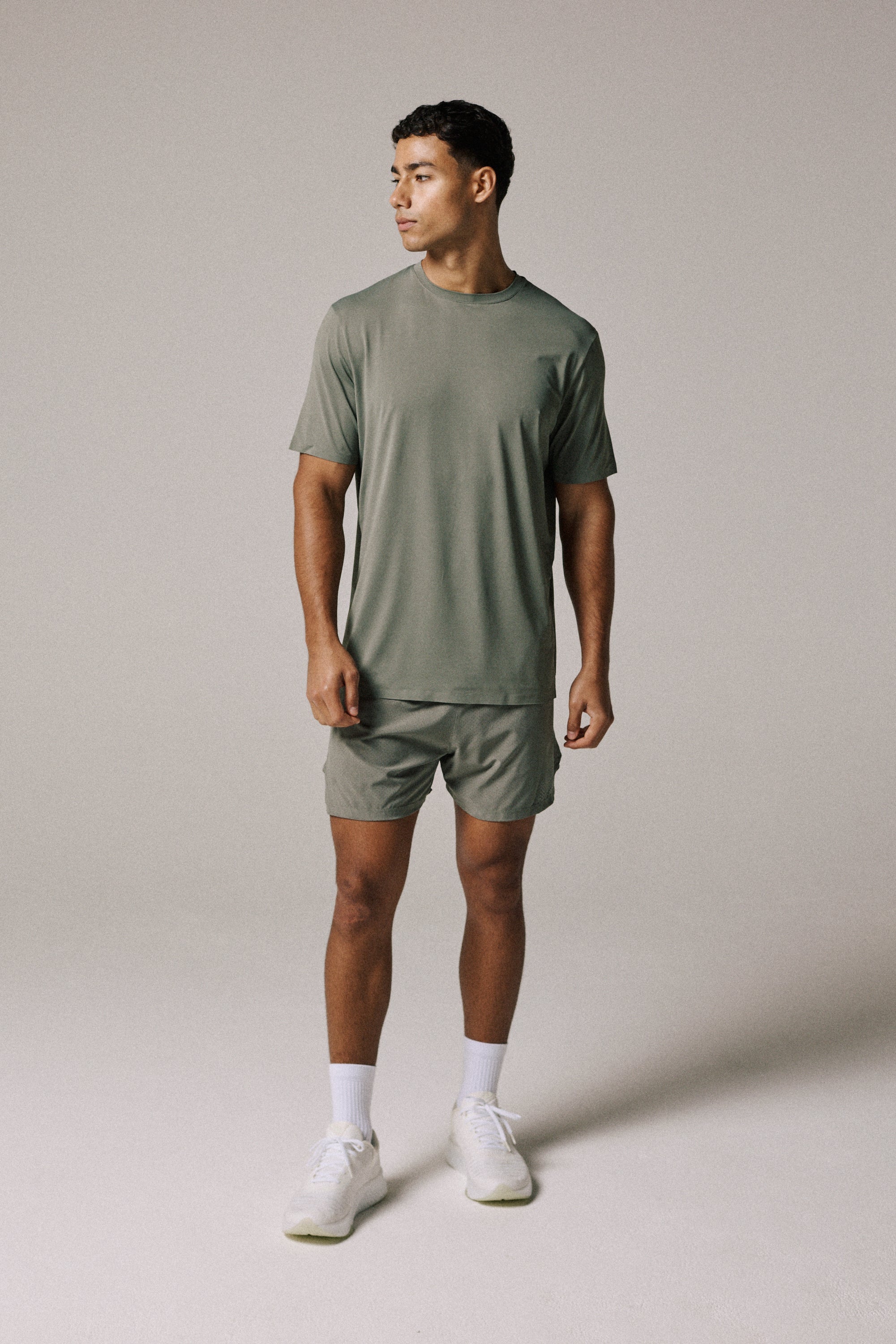 AERO SHORT