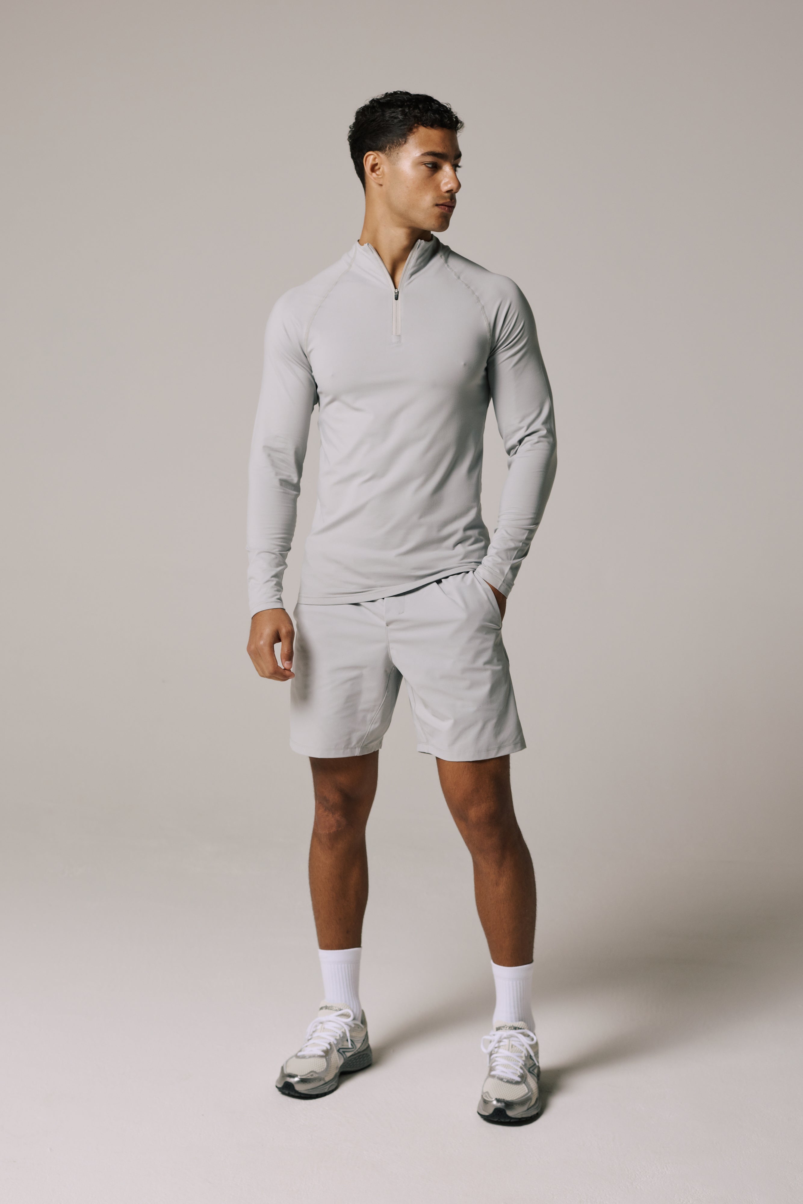 CORE QUARTER ZIP TOP