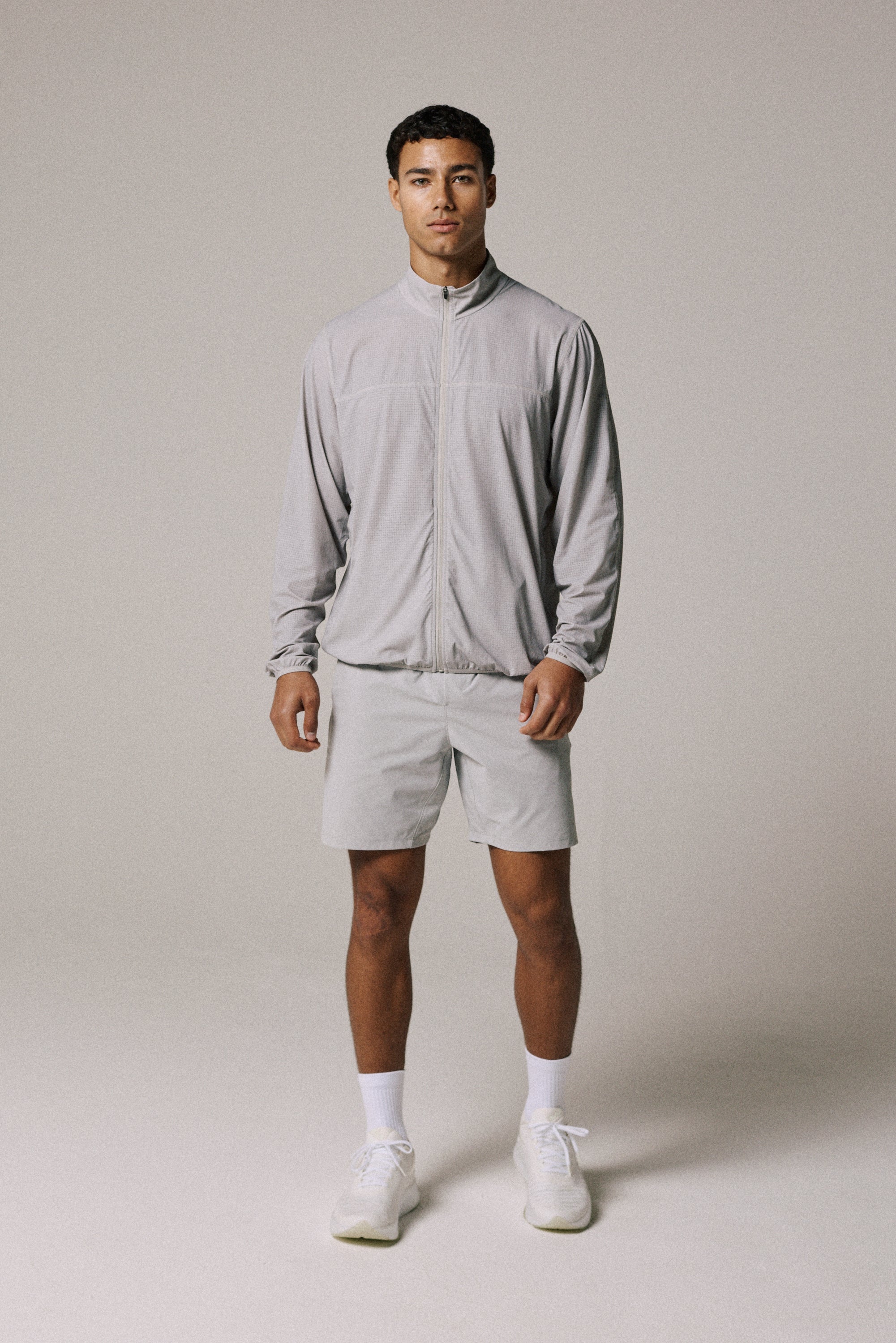 LIGHTWEIGHT RIPSTOCK JACKET